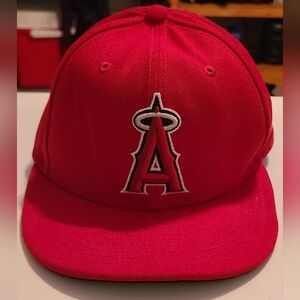 Used Men's New Era Los Angeles Angels Red On-Field 59FIFTY Fitted Cap Size 6 7/8